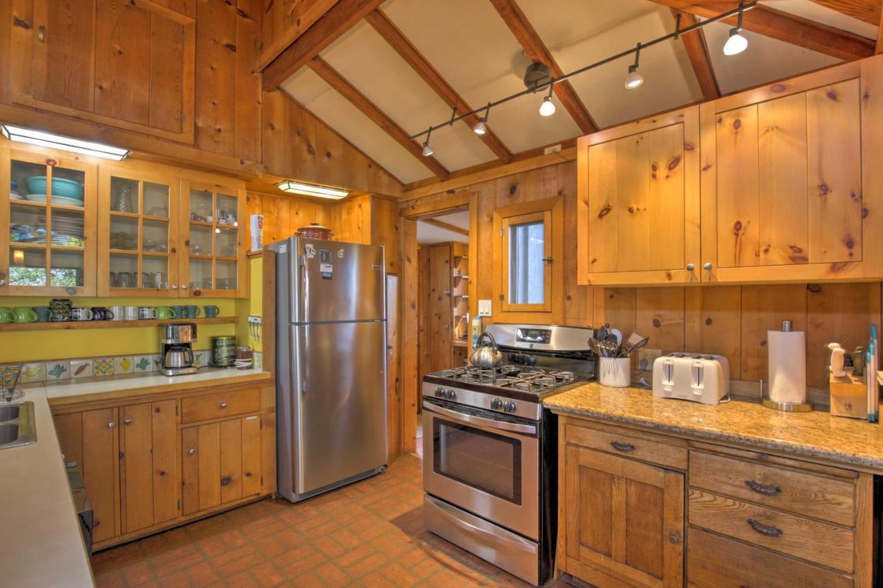 Hillside Home With Deck And Views Of Tomales Bay! Inverness Ngoại thất bức ảnh